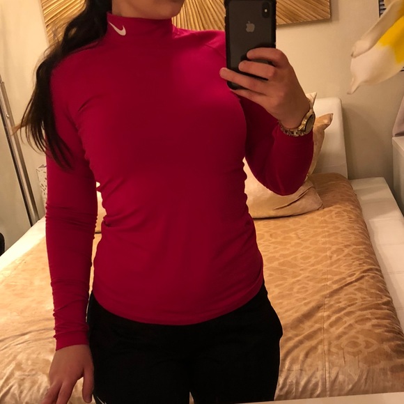 Nike Tops - Nike Pro Hyperwarm Women's Long Sleeve